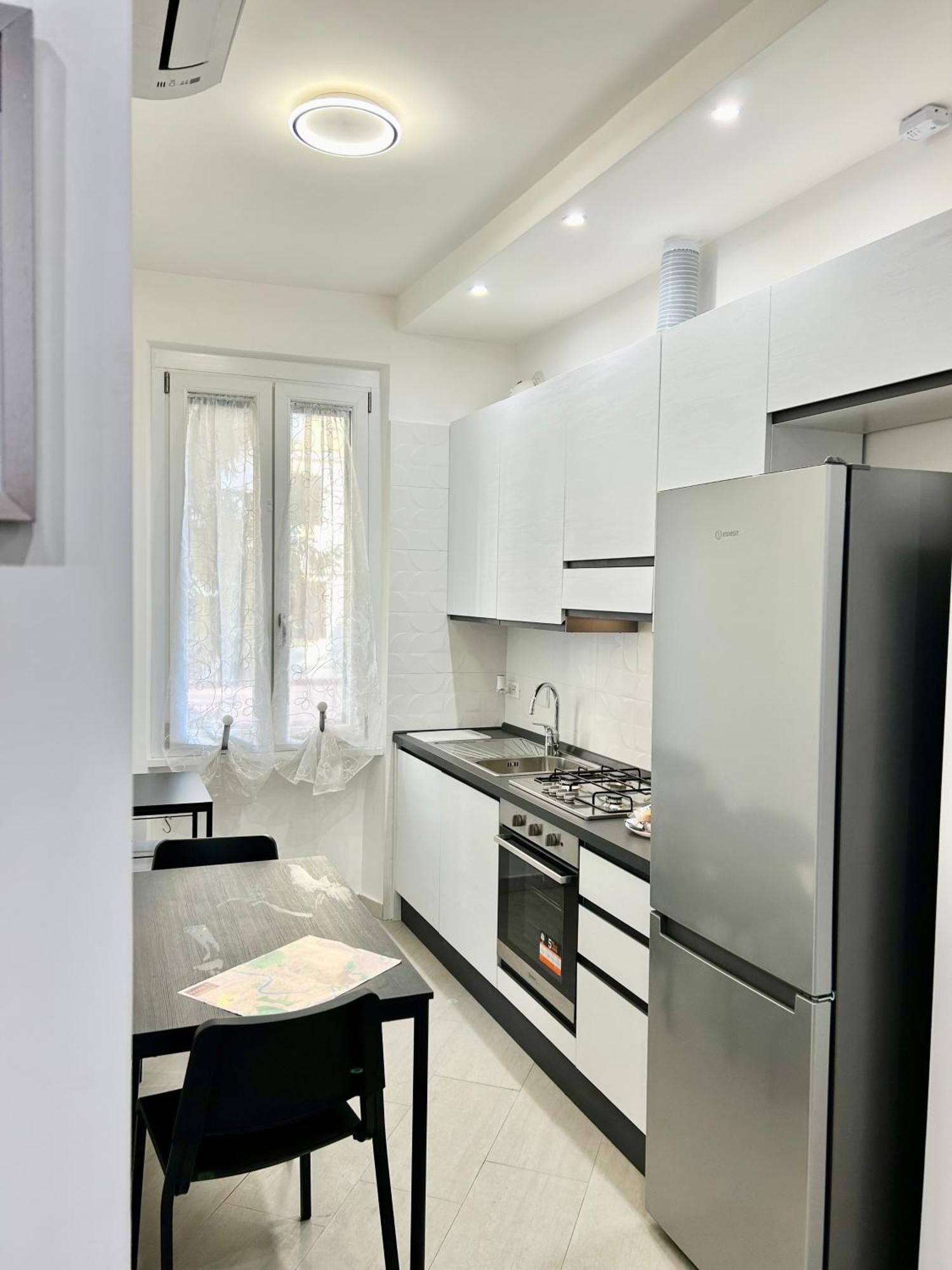 Roma Apartment Holiday ภายนอก รูปภาพ