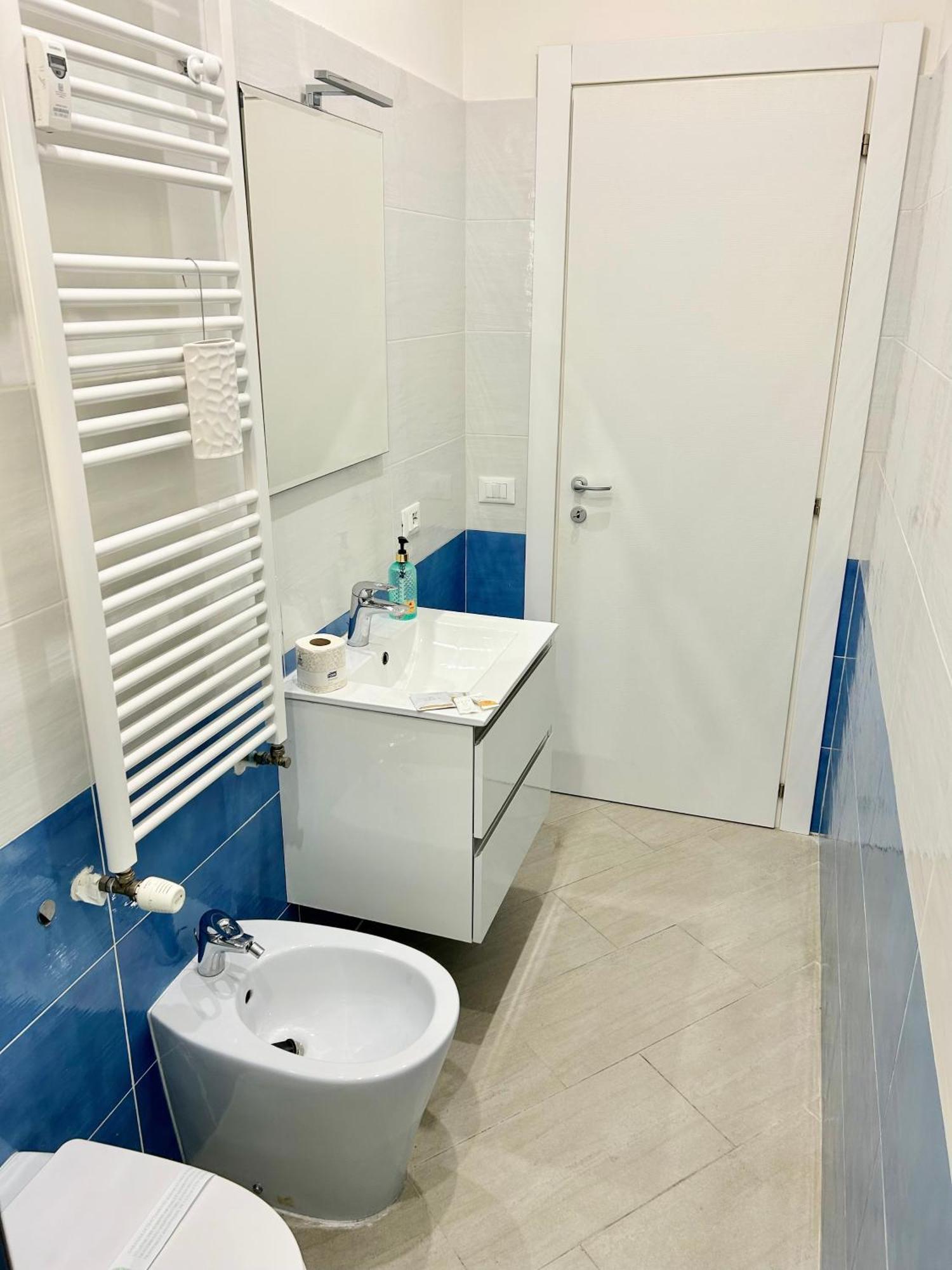 Roma Apartment Holiday ภายนอก รูปภาพ