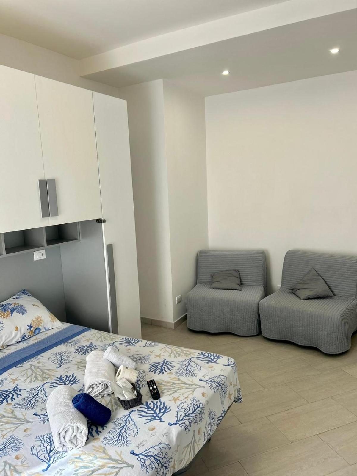 Roma Apartment Holiday ภายนอก รูปภาพ